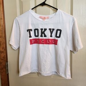 TOKYO crop top sz medium